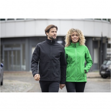 Logotrade Logogeschenke das Foto: Maxson Softshelljacke für Herren