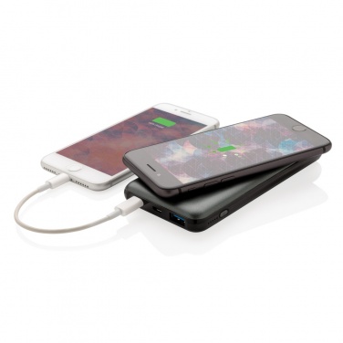 Logotrade Geschäftsgeschenke das Foto: 10.000 mAh FastCharging 10W Wireless Powerbank mit PD