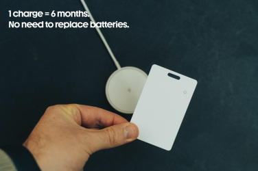 Logotrade Logogeschenke das Foto: Findit RCS rABS wiederaufladbare Ultra-Thin Tracker-Karte