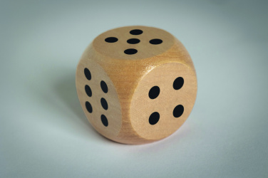 Logotrade Firmengeschenke das Foto: Spielwürfel Schima-Holz Ø 5cm