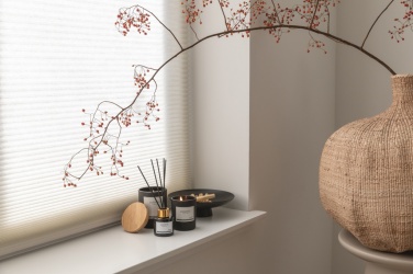 Logo trade promotional giveaway photo of: Ukiyo deluxe scented candle with bamboo lid