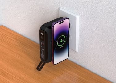 Logotrade advertising products photo of: Urban Vitamin Oxnard 5 in 1 65W universal charger