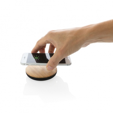 Logotrade corporate gift image of: Bamboo X 5W wireless charger