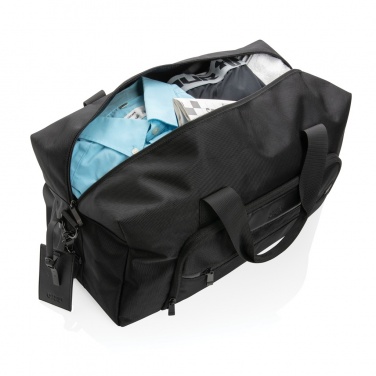 Logotrade corporate gift picture of: Swiss Peak AWARE™ RPET Voyager weekend bag