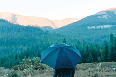 Logo trade promotional giveaways image of: Swiss Peak Aware™ Ultra-light manual 25” Alu umbrella