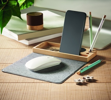 Logotrade corporate gifts photo of: Wireless charger in bamboo 15W