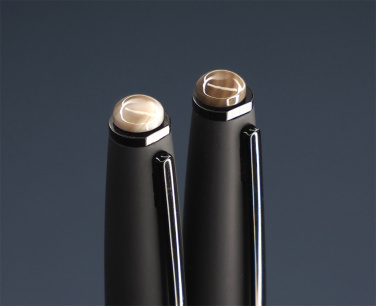 Logotrade promotional merchandise image of: Striped Flint Pen set 1284036