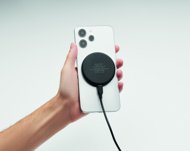 Logo trade promotional giveaway photo of: 3 in 1 wireless charger 15W