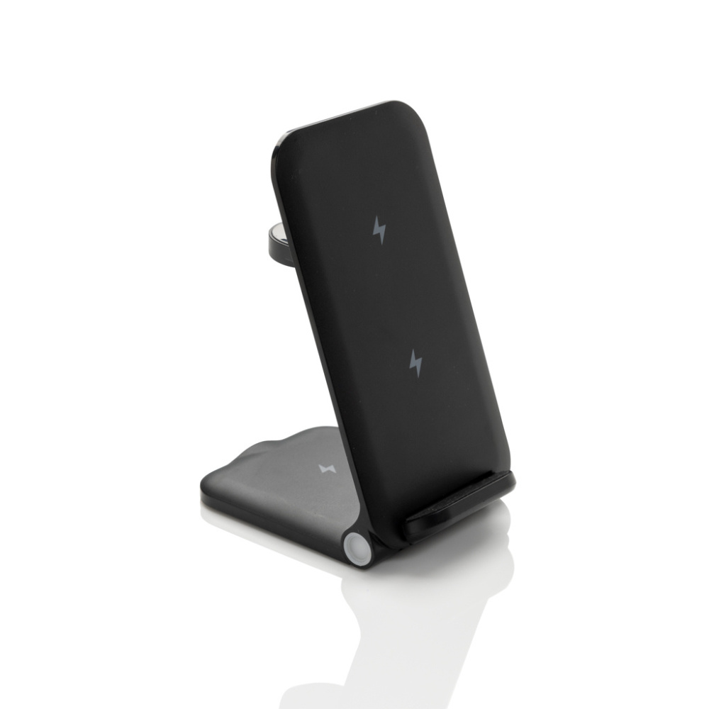 Logotrade promotional product image of: Powerpal 3 in 1 RCS recycled plastic 15W charger