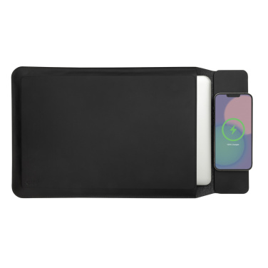 Logotrade advertising products photo of: Swiss Peak 15W magnetic charging laptop sleeve 14-15,6"