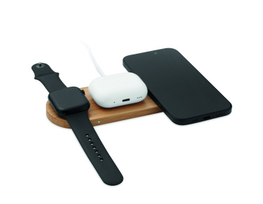 Logo trade promotional giveaway photo of: 3 in 1 15W wireless charger