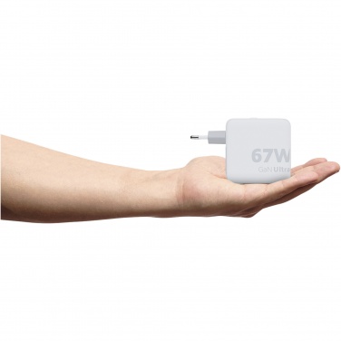 Logo trade meened foto: Xtorm XVC2067 GaN Ultra 67W reisilaadija 100W USB-C PD-kaabliga