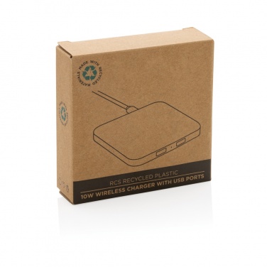 Logotrade reklaamtooted pilt: RCS taaskasutatud plastist 10 W juhtmeta laadija USB-portidega