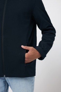 Logotrade ärikingi foto: Iqoniq Makalu meeste taaskasutatud polüestrist softshell jakk