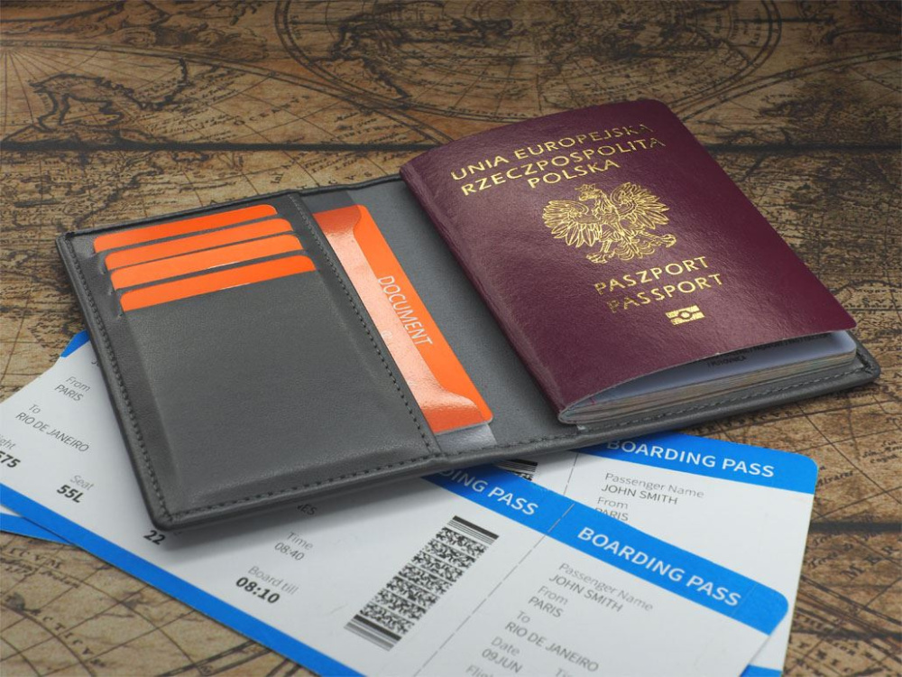 Logotrade reklaamtooted pilt: RFID passi ümbris 1301119