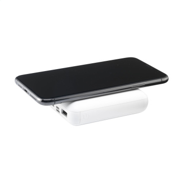 Logotrade reklaamkingi foto: PocketPower 10000 Wireless Powerbank juhtmevaba laadija