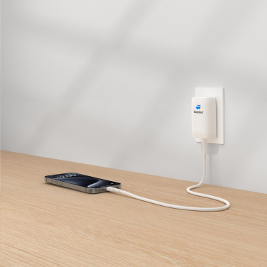 Logo trade meene pilt: Belkin BoostCharge 3-pordiline seinalaadija