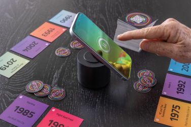 Logotrade ärikingituse foto: Magpulse RCS taaskasutatud plastist 3W kõlar magnetilise hoidikuga