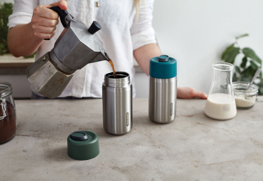 Logo trade firmakingitused foto: Black+Blumi lekkekindel reisitass roostevabast terasest