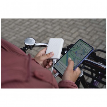 Logotrade liikelahjat kuva: Xtorm XG205 Go2 12 W:n ja 5 000 mAh:n pikalatausvirtalähde 