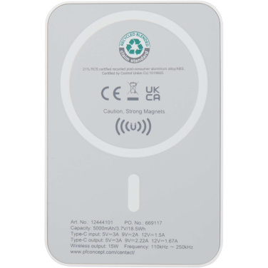 Logotrade dovana nuotrauka: „Acrab“ 5000 mAh 15 W magnetinė belaidė išorinė baterija su 20 W PD – pagaminta iš perdirbto plastiko