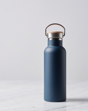 Logotrade ziemassvētku dāvanas foto: VINGA Miles termosa pudele 500 ml