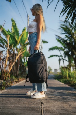 Logotrade korporatīvās dāvanas foto: Swiss Peak AWARE™ moderna 15,6 collu klēpjdatora mugursoma