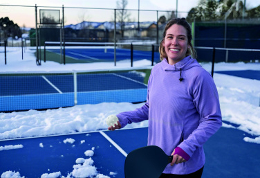 Logotrade biznesa dāvanas foto: Marinētu gurķu bumbiņu airēšanas komplekts