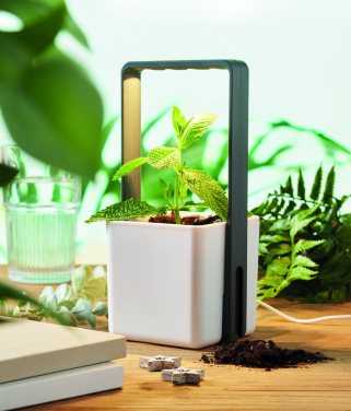Логотрейд pекламные продукты картинка: Indoor garden with LED light