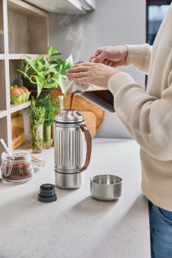 Логотрейд pекламные продукты картинка: Фляга Black+Blum Explorer Duo 1 л