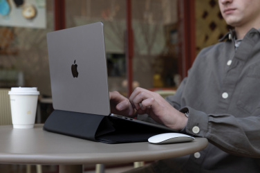 Logotrade reklamprodukter bild: XD Design Mobil office laptop fodral 14”