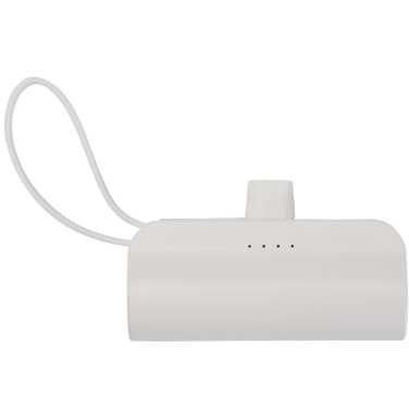 Logotrade reklamprodukter bild: Alnair 5 000 mAh 10 W Type-C powerbank av återvunnen plast med inbyggt flipstativ och 2-i-1-kabel